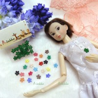 NDB008GRN Doll Dress DIY Sewing Button Flower 6.5mm Green NDB008GRN Doll Dress DIY Sewing Button Flower 6.5mm Green